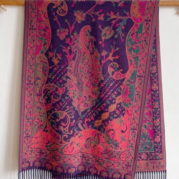 Women Scarves Autumn Winter Fashionable Jacquard Elegant Versatile Shawl Scarf - Picture 3 of 4